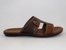 Load image into Gallery viewer, Brown Sandal 4019
