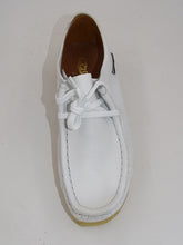 Load image into Gallery viewer, White Softee Youth 5121/0
